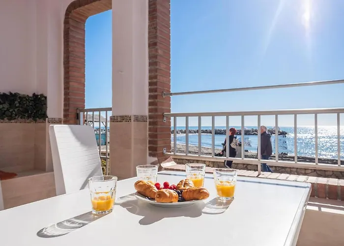 Apartamento Hh Relax Seafront Málaga